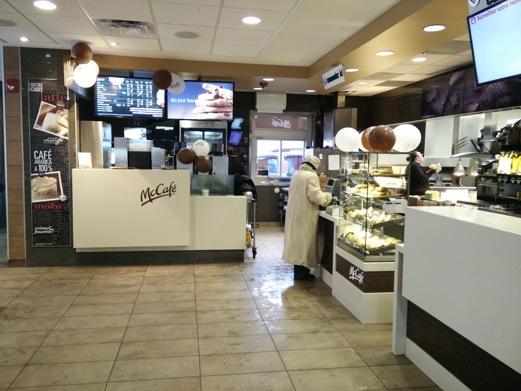 McDonalds | 1825 Route des Rivières, Saint-Nicolas, QC G7A 1C8, Canada | Phone: (418) 831-0110