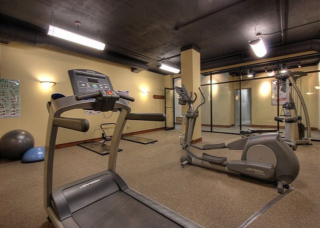 Stonegate Resort, Big White | 5300 Big White Rd, Kelowna, BC V1P 1P3, Canada | Phone: (250) 765-8888