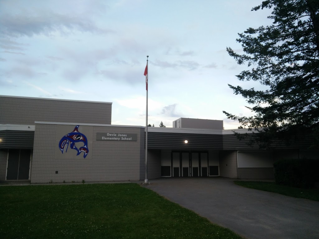 Davie Jones Elementary | 12030 Blakely Rd, Pitt Meadows, BC V3Y 1J6, Canada | Phone: (604) 465-9908