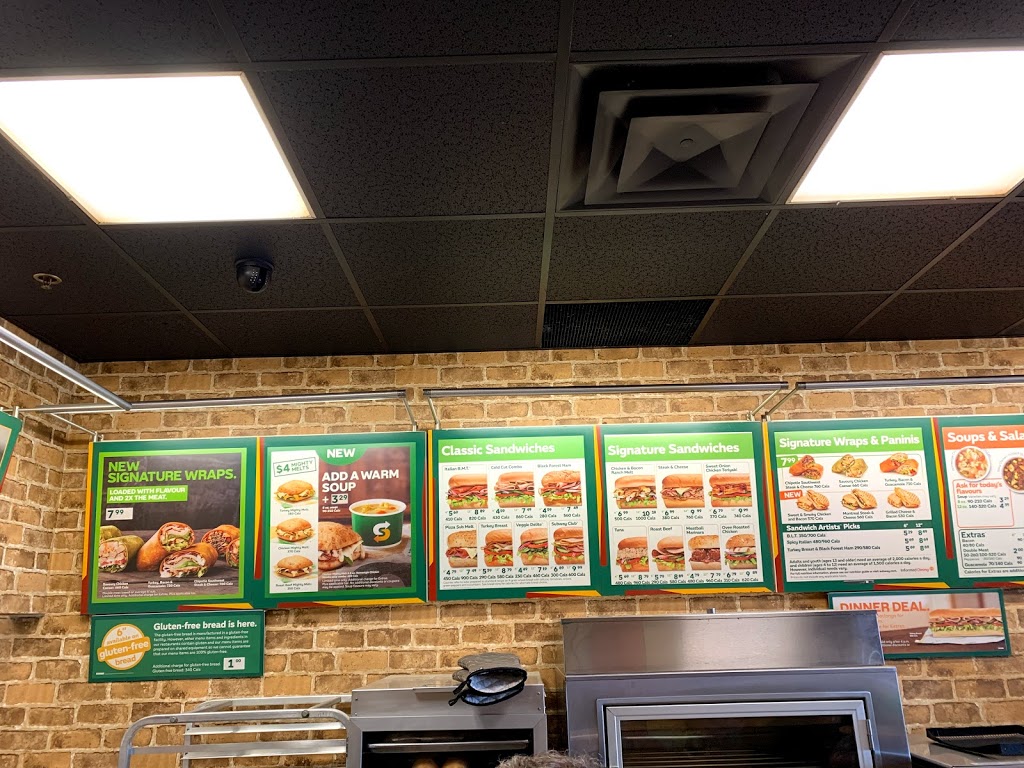 Subway | Best Buy plaza, 61 Lynden Rd, Brantford, ON N3R 7J9, Canada | Phone: (519) 758-8881