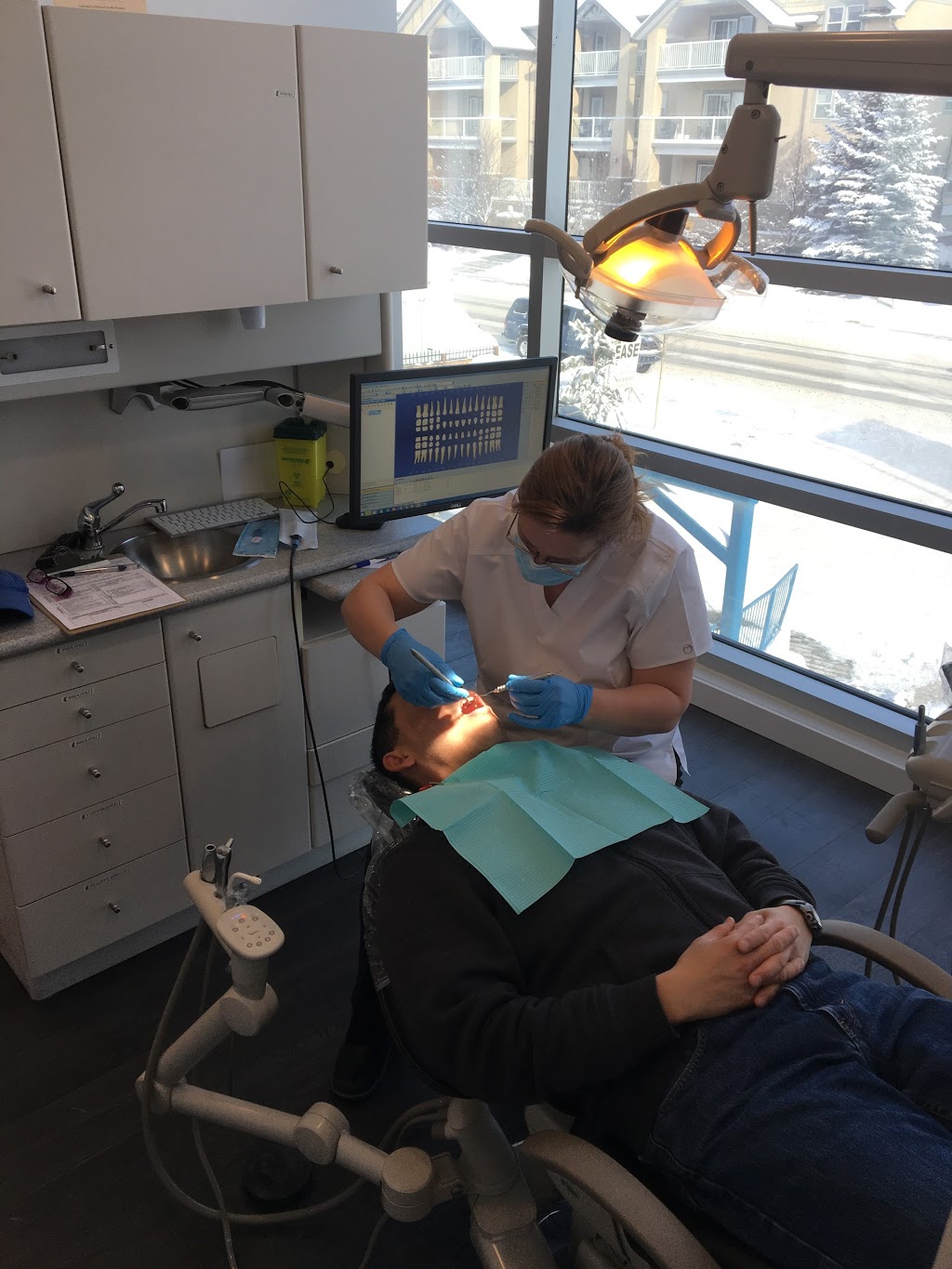 One Smile Bright Inc. | 15229 Bannister Rd SE #220a, Calgary, AB T2X 1Z3, Canada | Phone: (403) 444-0506