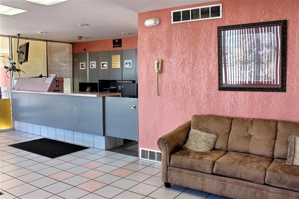 Americas Best Value Inn Niagara Falls | 6505 Niagara Falls Blvd, Niagara Falls, NY 14304, USA | Phone: (716) 283-8791