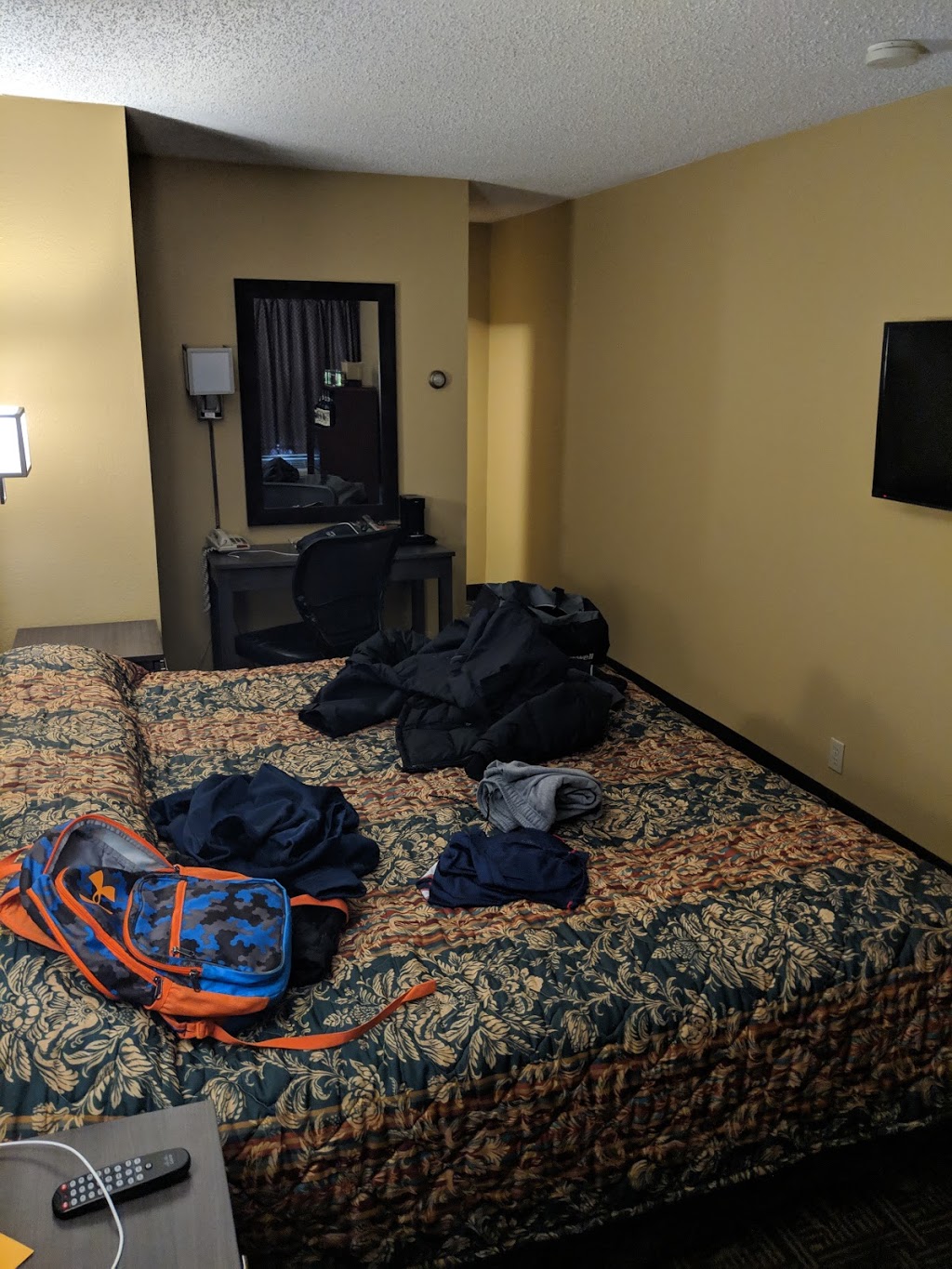 Red Carpet Inn | Rte. 20, 3940 Southwestern Blvd, Orchard Park, NY 14127, USA | Phone: (716) 649-5890