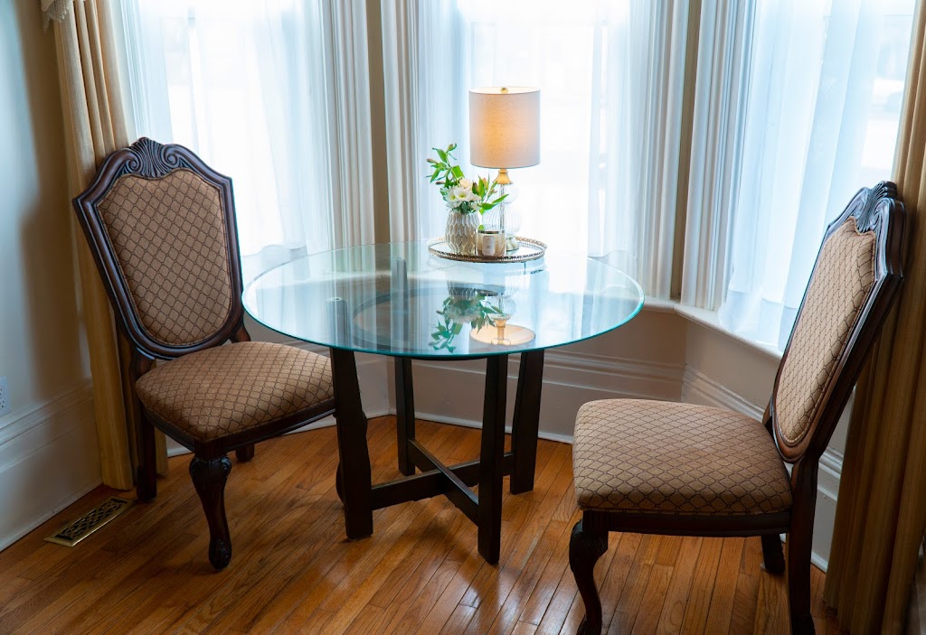 Cavana House Bed & Breakfast | 241 Mississaga St W, Orillia, ON L3V 3B7, Canada | Phone: (705) 330-1725