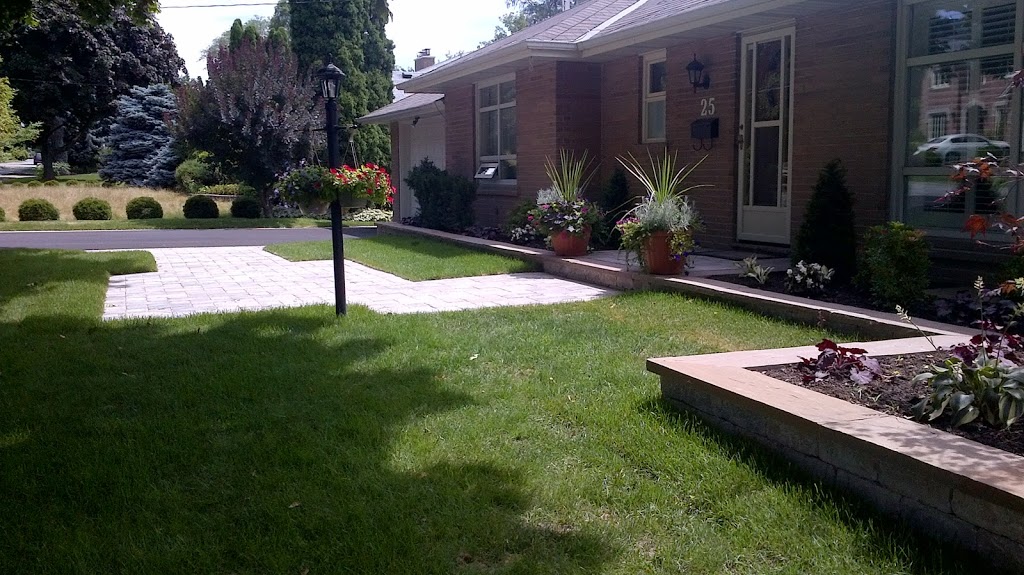 Mary-Jo Melnyk Garden Designs | 255 Glenabbey Dr, Courtice, ON L1E 1Y6, Canada | Phone: (289) 893-3000