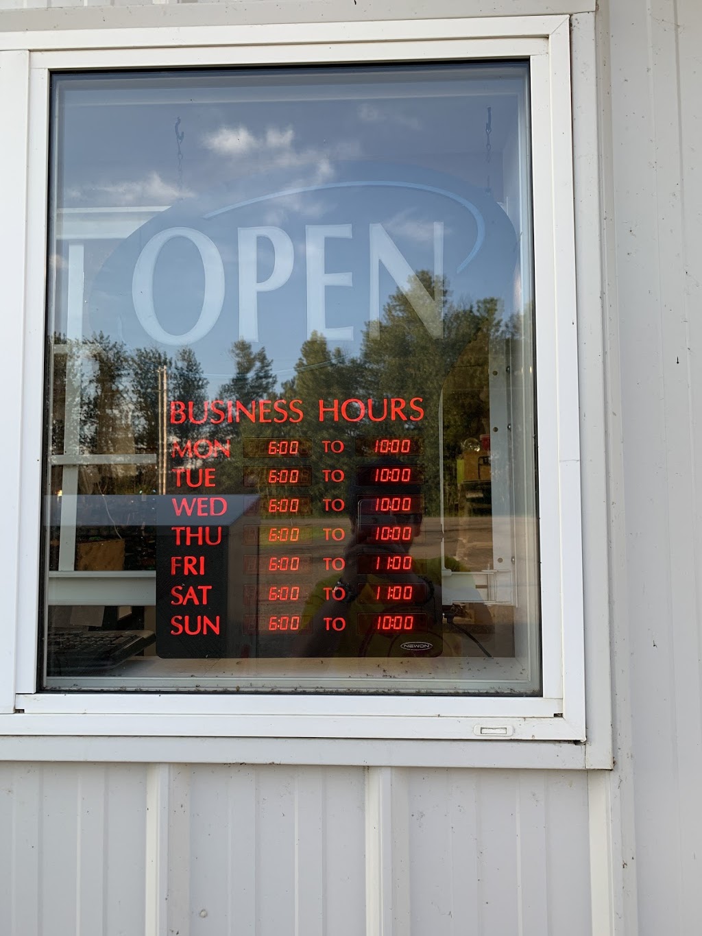 Race Trac Gas | Township Rd 524, Carvel, AB T0E 0H0, Canada | Phone: (780) 963-8264