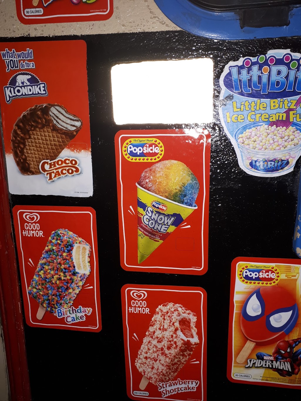 ICE QUEEN | Box 42, Bloomsbury, AB T0G 0G0, Canada | Phone: (780) 674-7755
