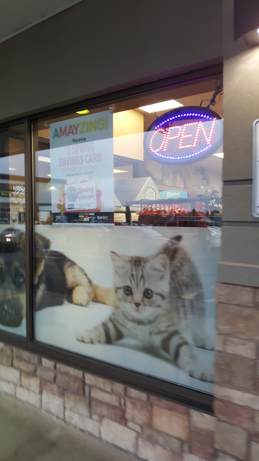 Pet Valu | 278 Lacewood Dr, Halifax, NS B3M 3N8, Canada | Phone: (902) 431-8665