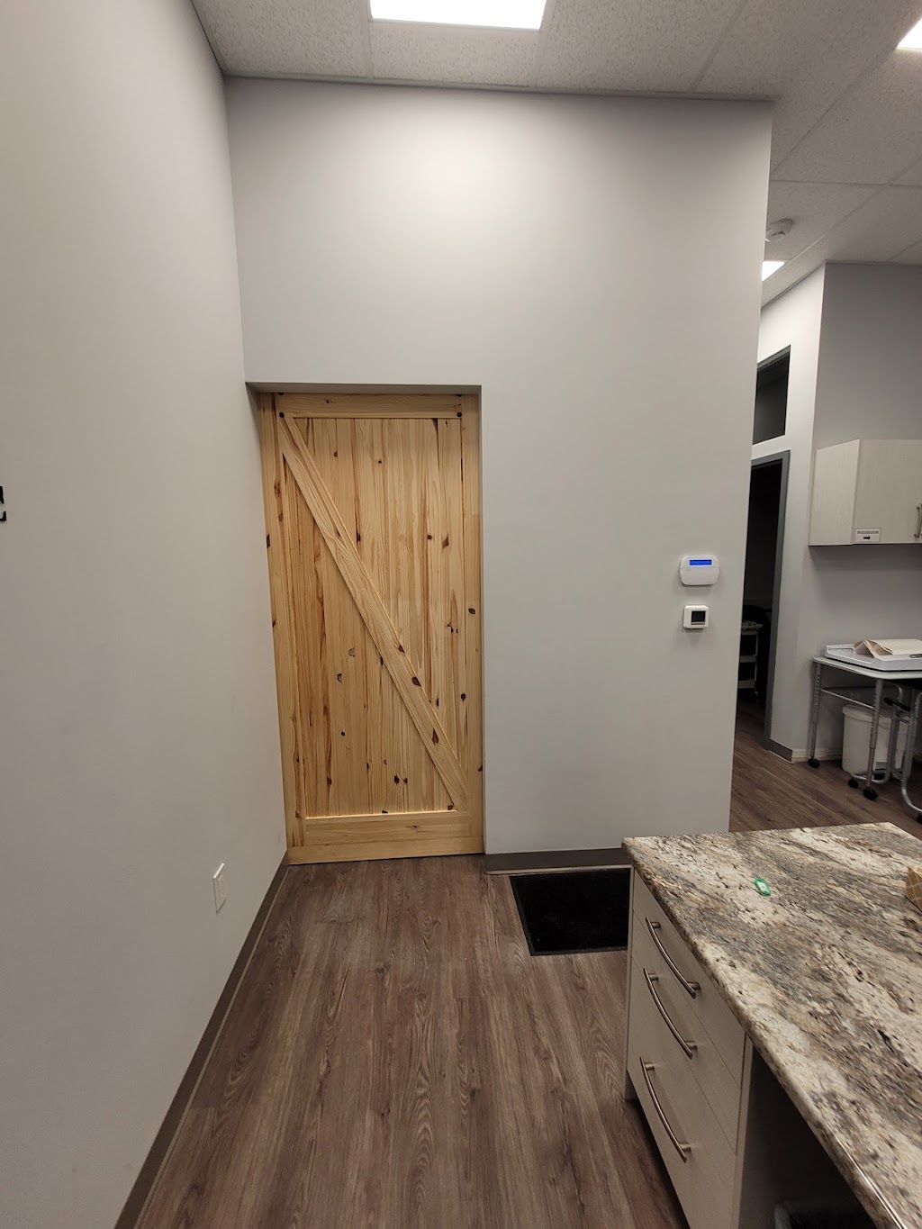 Honeyman Home And Garden | 1618 Chemong Rd, Peterborough, ON K9J 6X2, Canada | Phone: (705) 761-9909