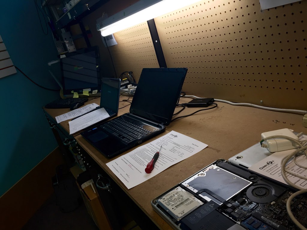 CompuFix | 1792 Bath Rd, Kingston, ON K7M 4X6, Canada | Phone: (613) 777-0350
