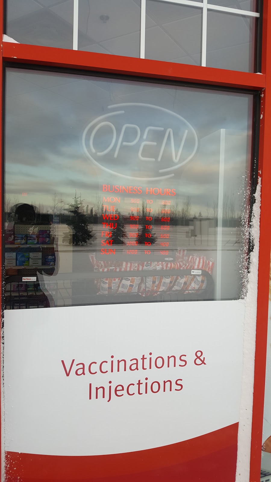 Pharmasave Hillside | 114 - 636 King St, Spruce Grove, AB T7X 4K5, Canada | Phone: (780) 666-2575
