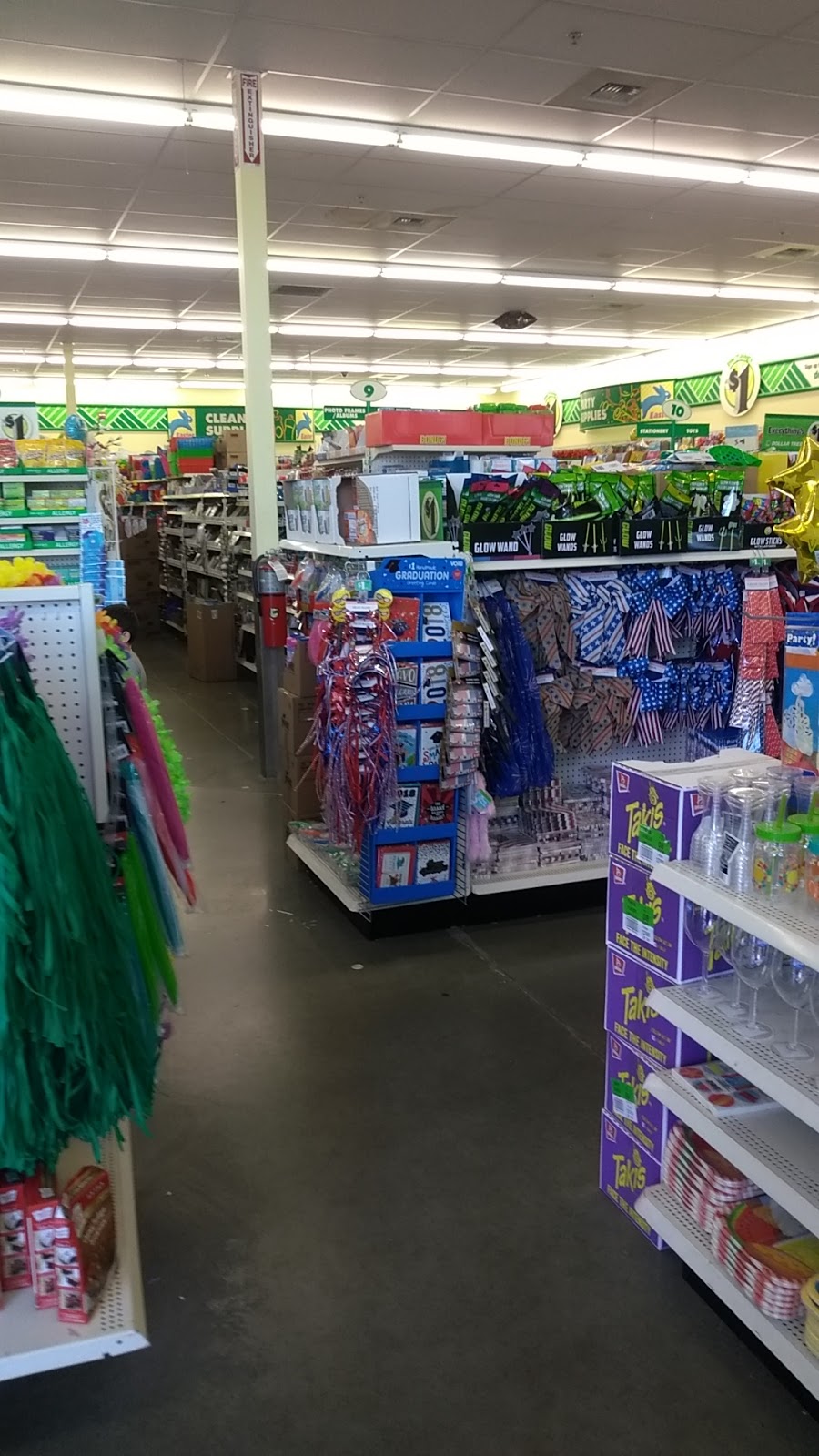 Dollar Tree | 1859 Main St #101, Ferndale, WA 98248, USA | Phone: (360) 384-4619