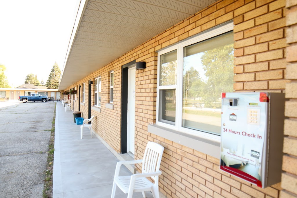 Walkerton Inn Motel | 1305 Yonge St S, Walkerton, ON N0G 2V0, Canada | Phone: (519) 881-0629