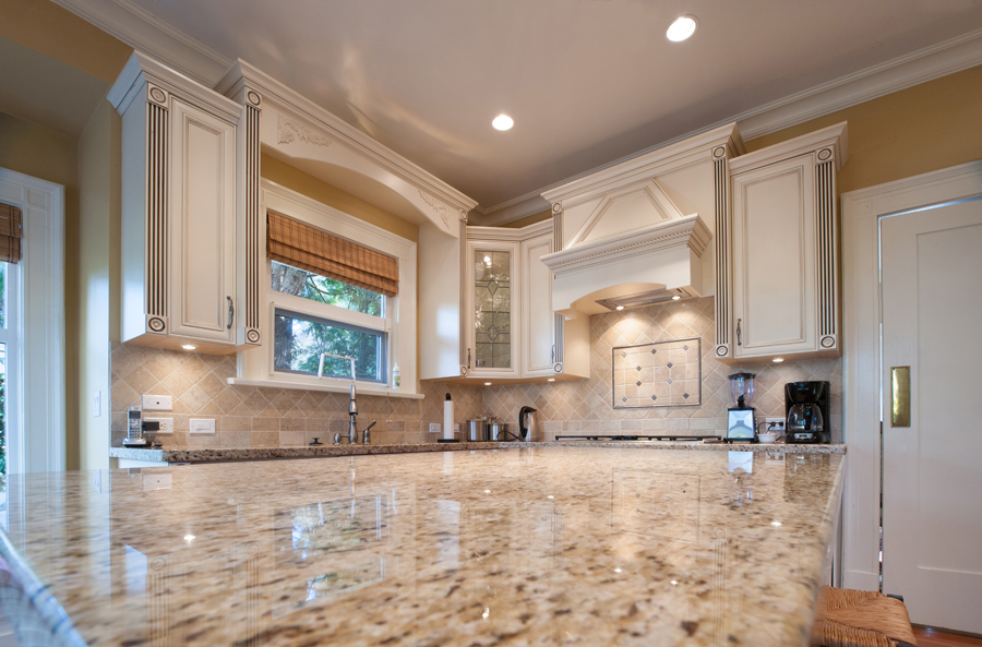 Haddon House Vacation Rental | 5558 Buckingham Ave, Burnaby, BC V5E 2A1, Canada | Phone: (604) 522-2363