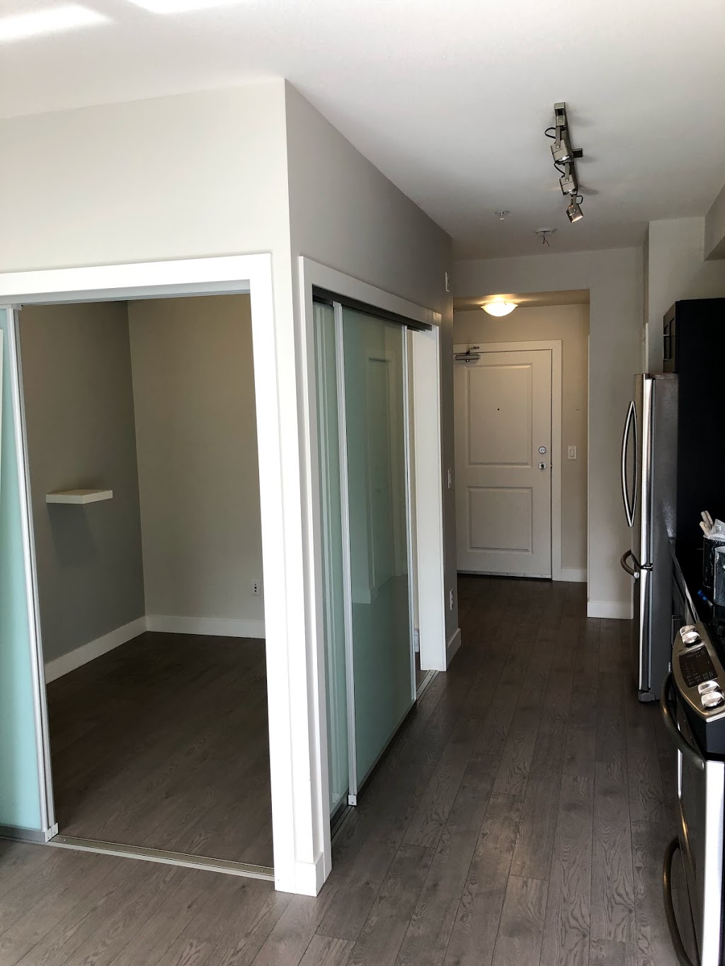 Action Painting and Renovations | 32778 Chilcotin Dr, Abbotsford, BC V3G 2B1, Canada | Phone: (604) 703-4931