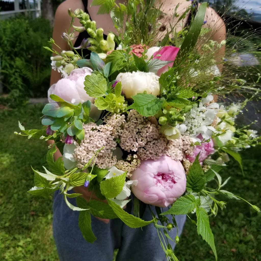 Fleurs de ferme | rang 8, Sainte-Christine, QC J0H 1H0, Canada | Phone: (450) 521-8931
