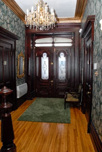 Gite Royal Dumontier | 512 Ave Royale, Quebec City, QC G1E 1Y1, Canada | Phone: (418) 660-7936