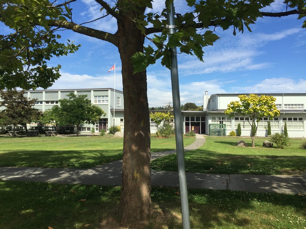 Trafalgar Elementary | 4170 Trafalgar St, Vancouver, BC V6L 2M5, Canada | Phone: (604) 713-5475