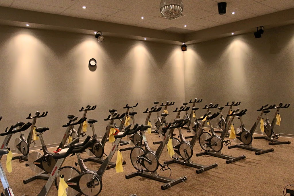 Athletic T-R Center | 3265 Boulevard des Récollets, Trois-Rivières, QC G9A 6M1, Canada | Phone: (819) 840-2848