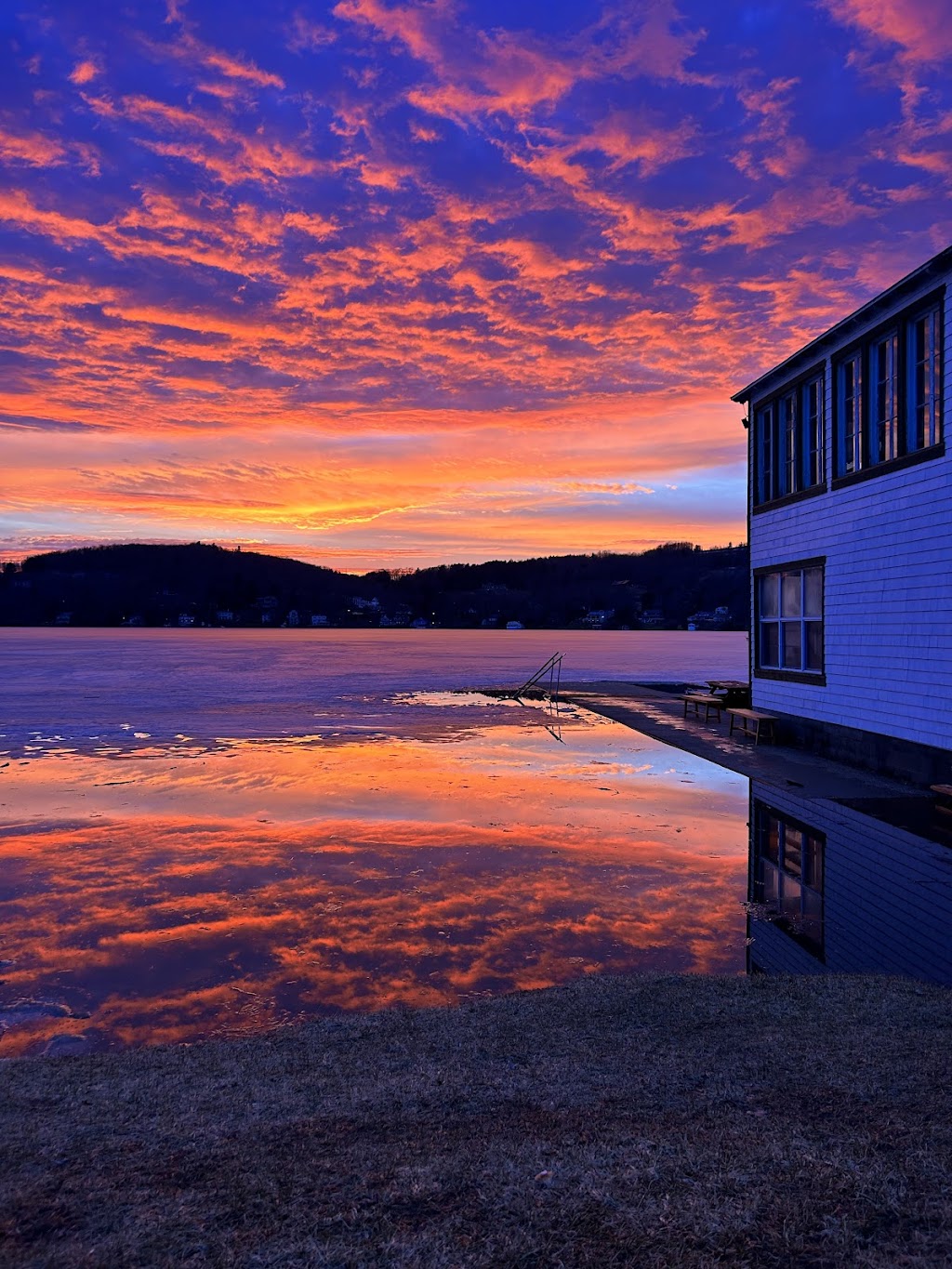 Solstice sauna North Hatley | Sauna social | 2070 Chem. du Lac, North Hatley, QC J0B 2C0, Canada | Phone: (819) 201-7621