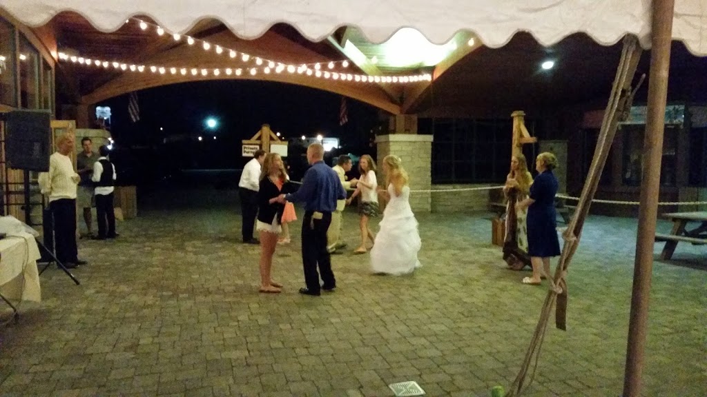 The Lodge at Woodlawn Beach State Park | 3580 Lake Shore Rd, Blasdell, NY 14219, USA | Phone: (716) 609-2163