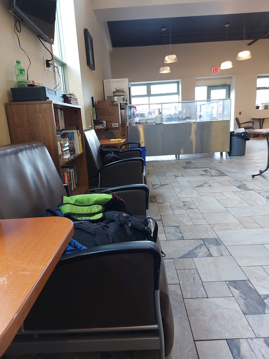 Kingston Home Base Housing | 540 Montreal St, Kingston, ON K7K 3J2, Canada | Phone: (613) 542-6672