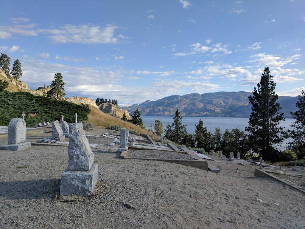 Peach Orchard Cemetery | 6300 Ramsay St, Summerland, BC V0H 1Z6, Canada | Phone: (250) 494-6451