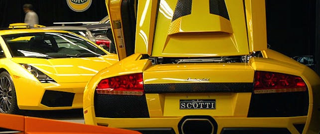 John Scotti Luxury Prestige | 16710 Route Transcanadienne, Kirkland, QC H9H 4M7, Canada | Phone: (514) 735-0555