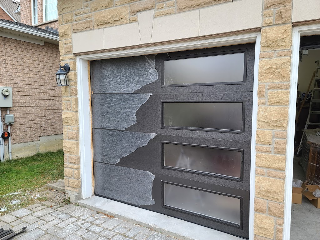 Markham Garage Door | 4 Isabella Peach Dr, Markham, ON L6C 1J4, Canada | Phone: (647) 370-1675