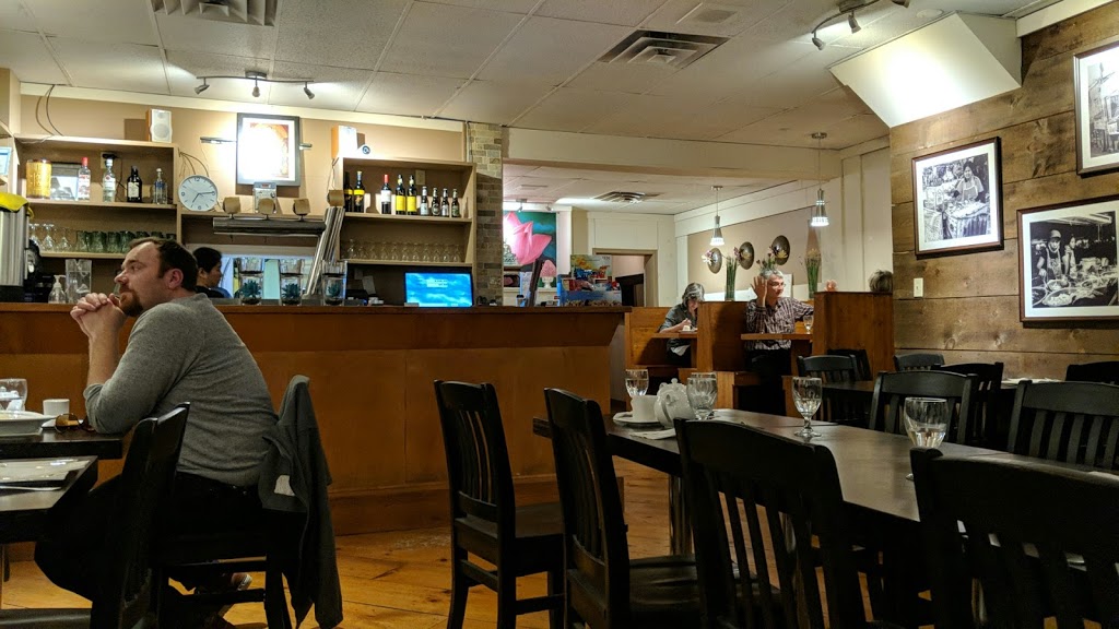 Exeter Thai Cusine | 1S7, 365 Main St S, Exeter, ON N0M 1S0, Canada | Phone: (519) 235-3737