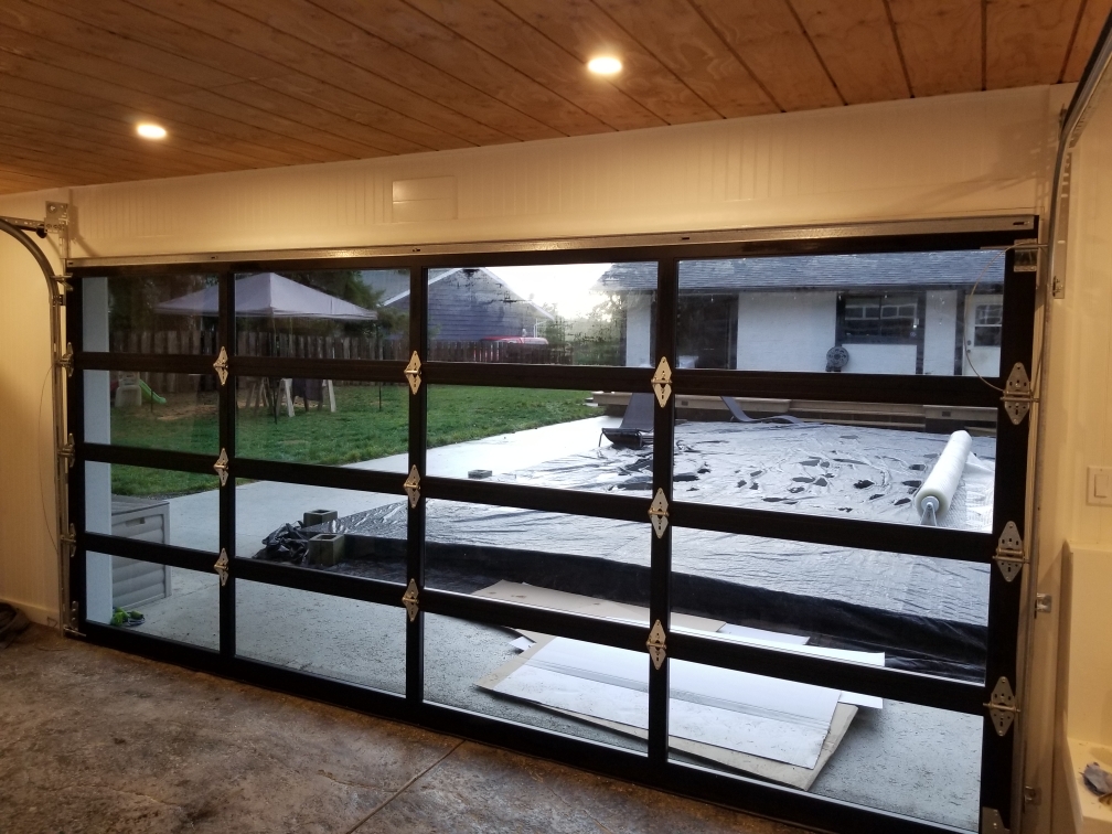 Accent Garage Doors | 5301 Chaster Rd #605, Duncan, BC V9L 0G4, Canada | Phone: (250) 715-6420