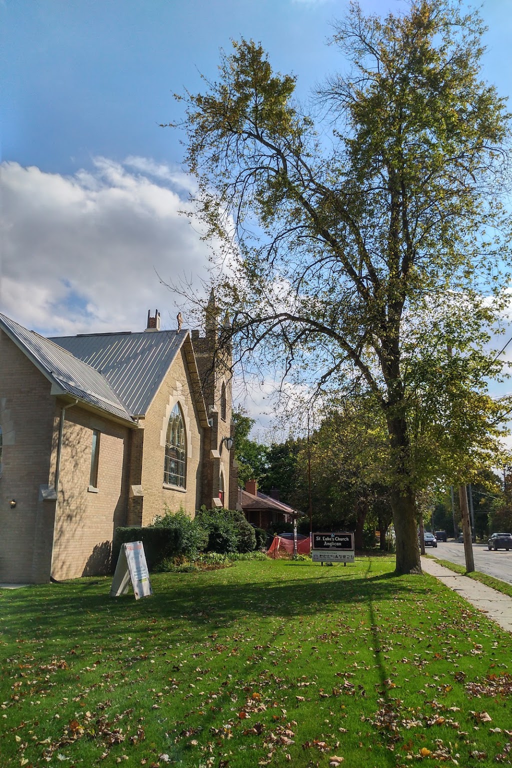 St. Lukes Church | 1204 Richmond St, London, ON N6A 3L4, Canada | Phone: (519) 432-1270