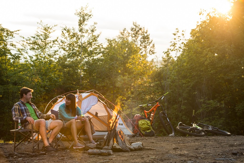 Camping et cabines du Sommet Morin Heights | 185 R. Bennett, Morin-Heights, QC J0R 1H0, Canada | Phone: (450) 227-2020