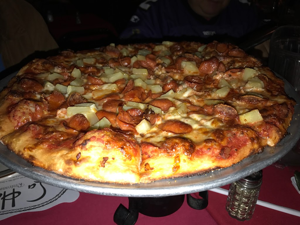 La Hacienda Ristorante and Pizzeria | 3019 Pine Ave, Niagara Falls, NY 14301, USA | Phone: (716) 285-2536