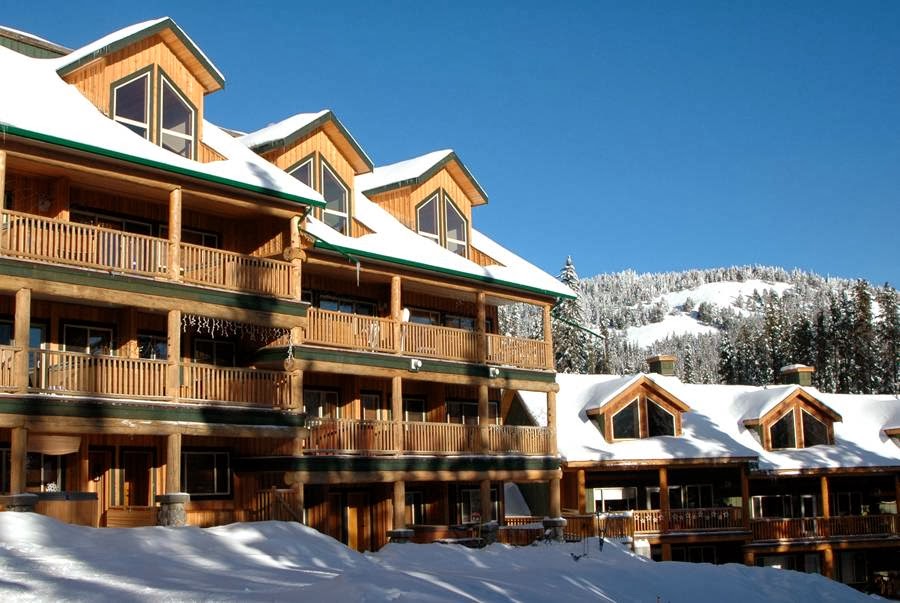 Pack Accommodations Ski Lodge | Penticton, BC V2A 8L7, Canada | Phone: (604) 864-1033