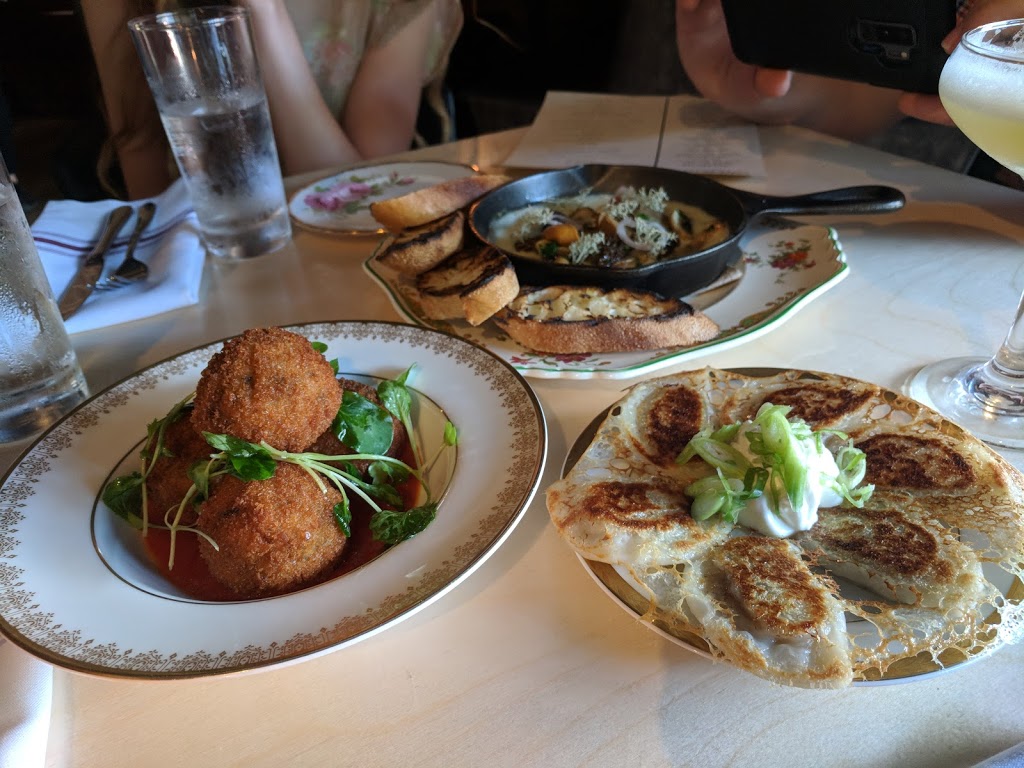 Hearth Restaurant | 2404 Melrose Ave, Saskatoon, SK S7J 0V5, Canada | Phone: (306) 664-6677