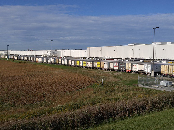 Crown Distributors | 2641 Albert St N, Regina, SK S4P 3N8, Canada | Phone: (306) 924-5999
