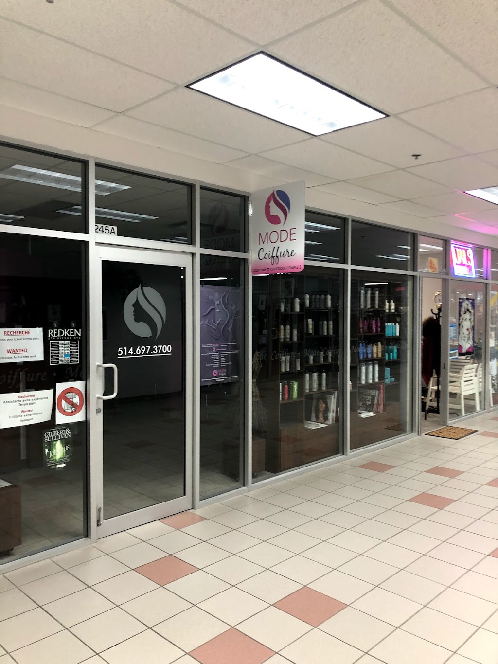 Mode Coiffure Pointe Claire | 245 Boul. Saint-Jean, Pointe-Claire, QC H9R 3J1, Canada | Phone: (514) 697-3700