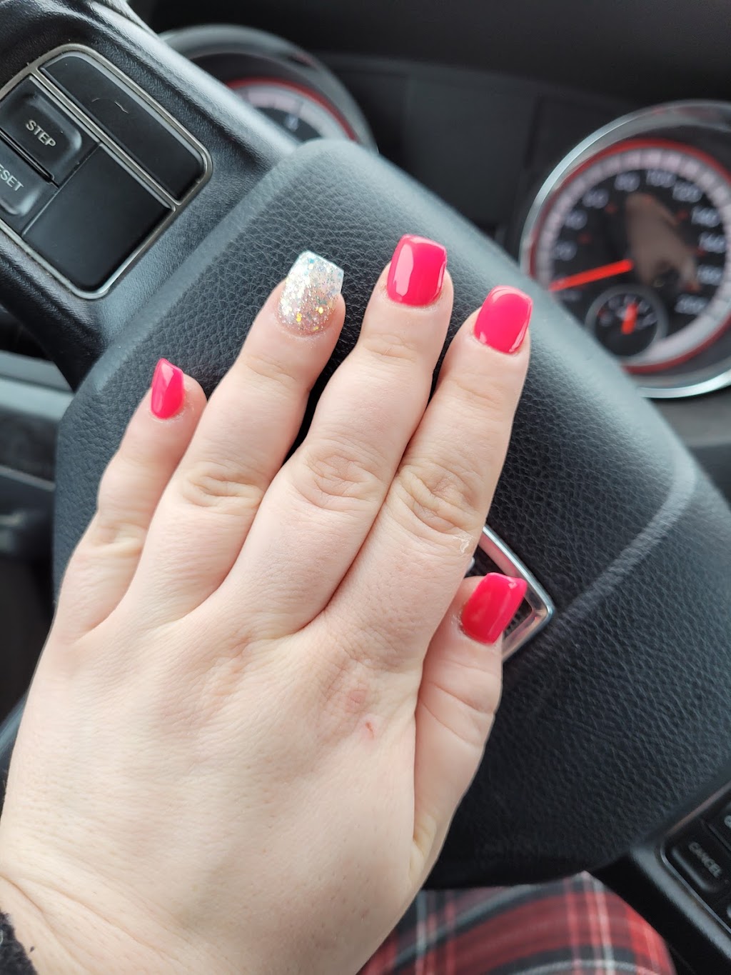 Ongles de Rêves | 930 13e Avenue N, Sherbrooke, QC J1E 3J7, Canada | Phone: (819) 347-2897