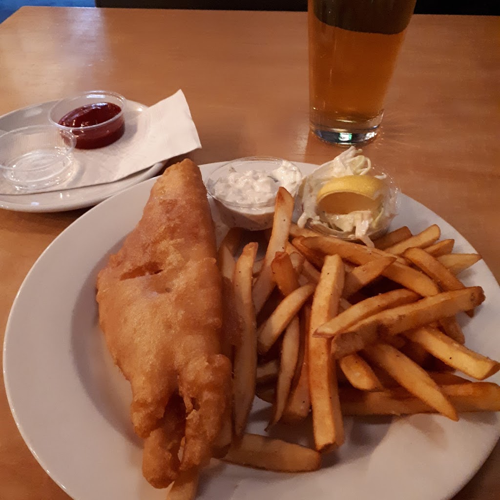 Collins Brewhouse | 33 King St W, Dundas, ON L9H 1T5, Canada | Phone: (905) 628-9995