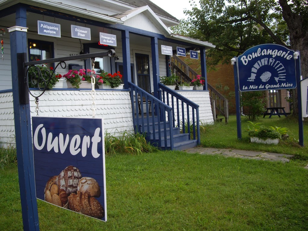 La Mie de Grand-Mère (boulangerie) | 1169 Av. de Grand-Mère, Grand-Mère, QC G9T 2J4, Canada | Phone: (819) 538-8881