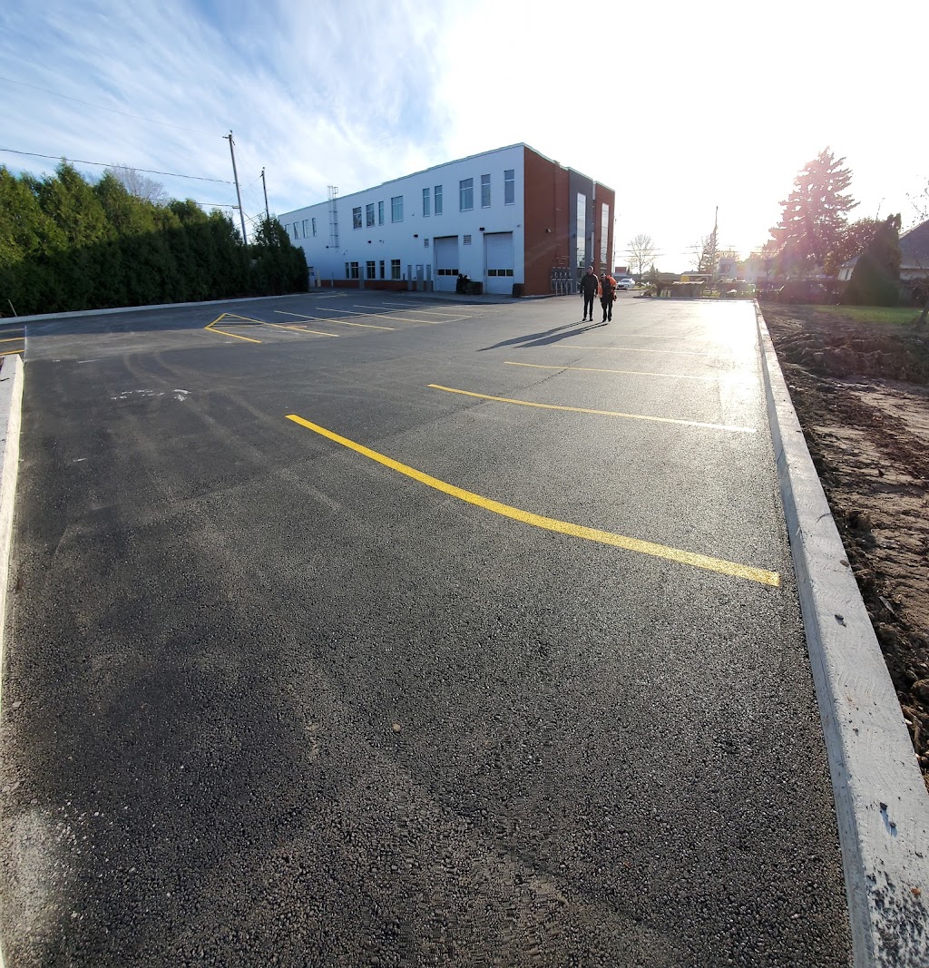 Jack Pavage | 30 Rue de la Pépinière, Saint-Jean-sur-Richelieu, QC J2X 4J3, Canada | Phone: (514) 781-3853
