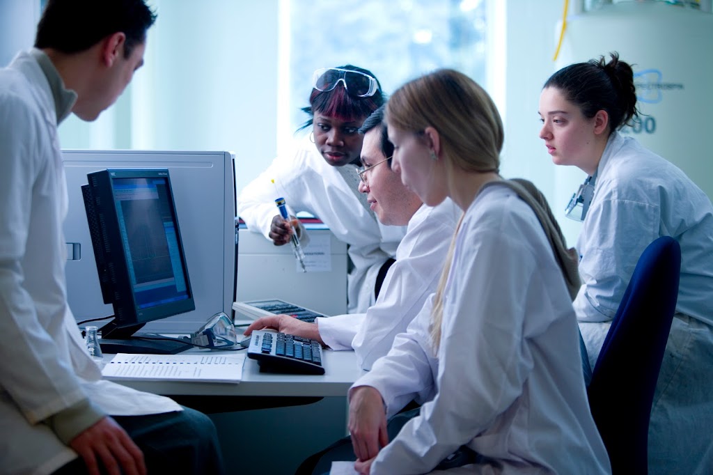 McMaster Faculty of Science | Burke Science Building (BSB, 1280 Main St W Room 102, Hamilton, ON L8S 4K1, Canada | Phone: (905) 525-9140 ext. 22616