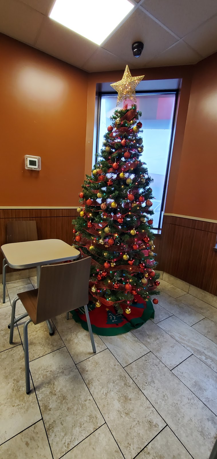 Tim Hortons | 623 Windmill Rd #621, Dartmouth, NS B3B 1B6, Canada | Phone: (902) 468-3360
