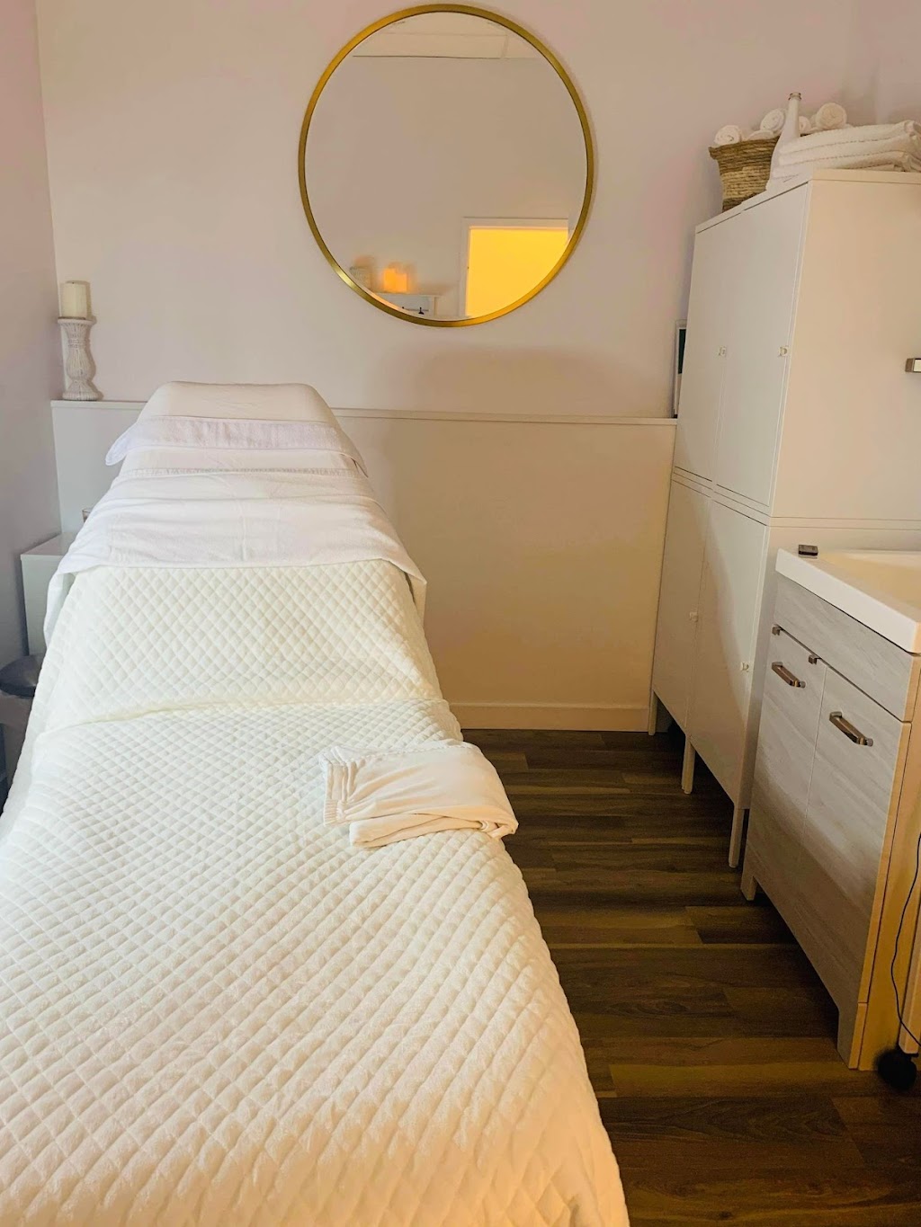 Espace Taby | 699 Rue Adoncour #2, Longueuil, QC J4G 2M6, Canada | Phone: (819) 817-0169