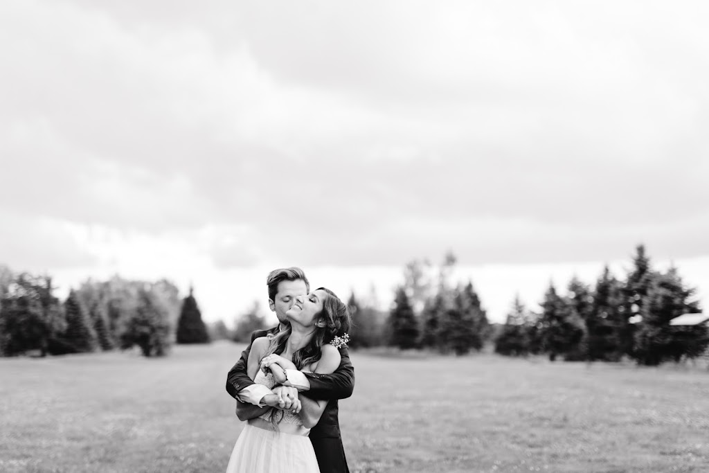Wedding Photographer Sophie Asselin | 2050 Rue Clarence, Sainte-Julienne, QC J0K 2T0, Canada | Phone: (514) 293-7520