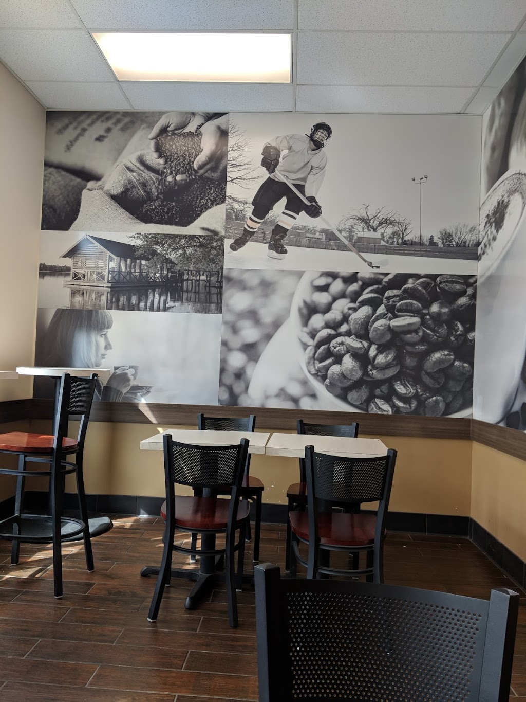 Quiznos | 425 Oak Point Hwy, Winnipeg, MB R2R 1T9, Canada | Phone: (204) 694-9377