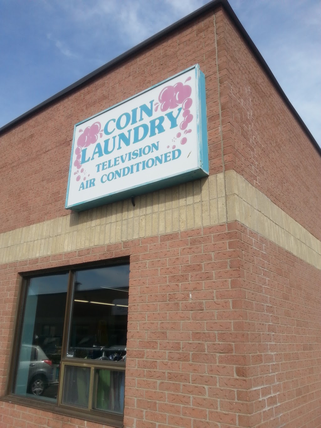Laundry Factory The Inc | 781 Main St E, Milton, ON L9T 5A9, Canada | Phone: (905) 878-9499