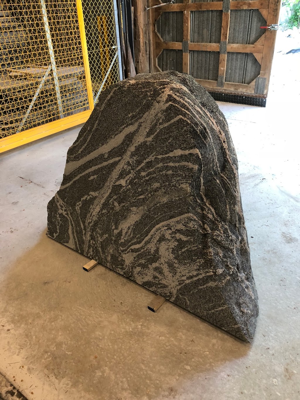 Midhurst Granite | 2276 Russell Rd, Midhurst, ON L9X 1R3, Canada | Phone: (705) 817-7522
