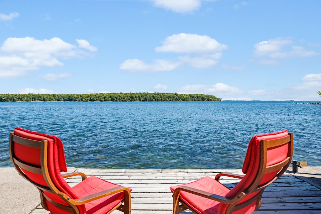 Kingston Lakehouse | 4354 Bath Rd, Kingston, ON K7M 4Y7, Canada | Phone: (905) 232-8500